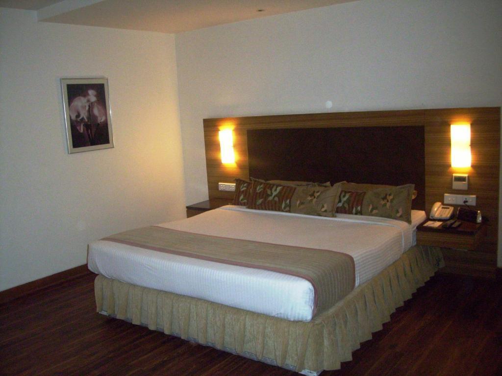 Bloomsuites L Ahmedabad Habitación foto